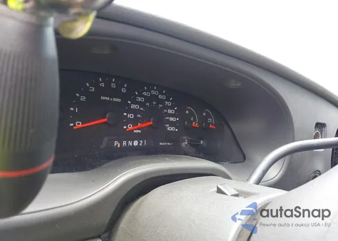 2005 Ford E-350 Super Duty Commercial/Recreational from USA, damaged, VIN 1FTSE34L85HB28107